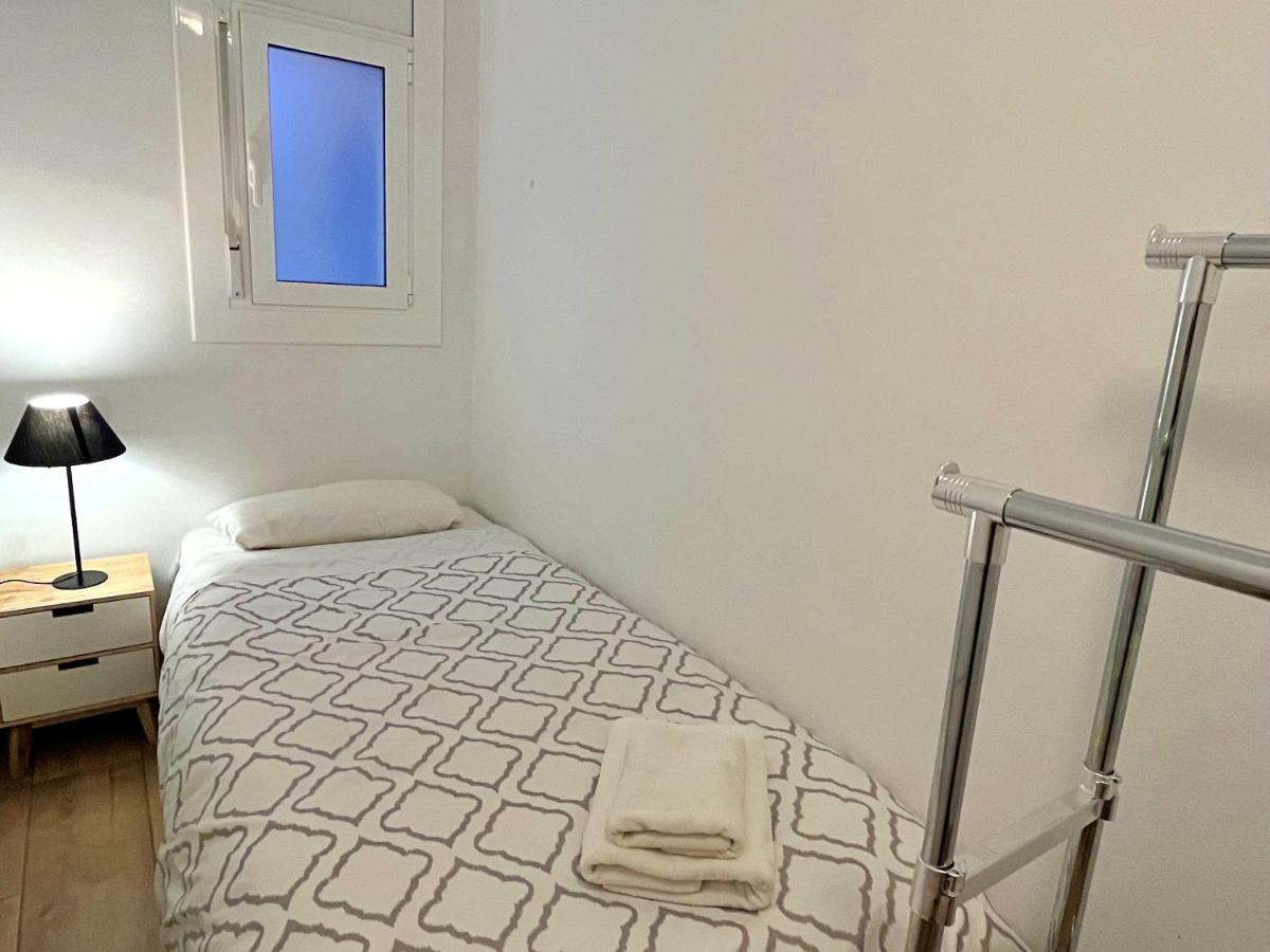 Apartamento Cerca De La Playa بلانيس المظهر الخارجي الصورة