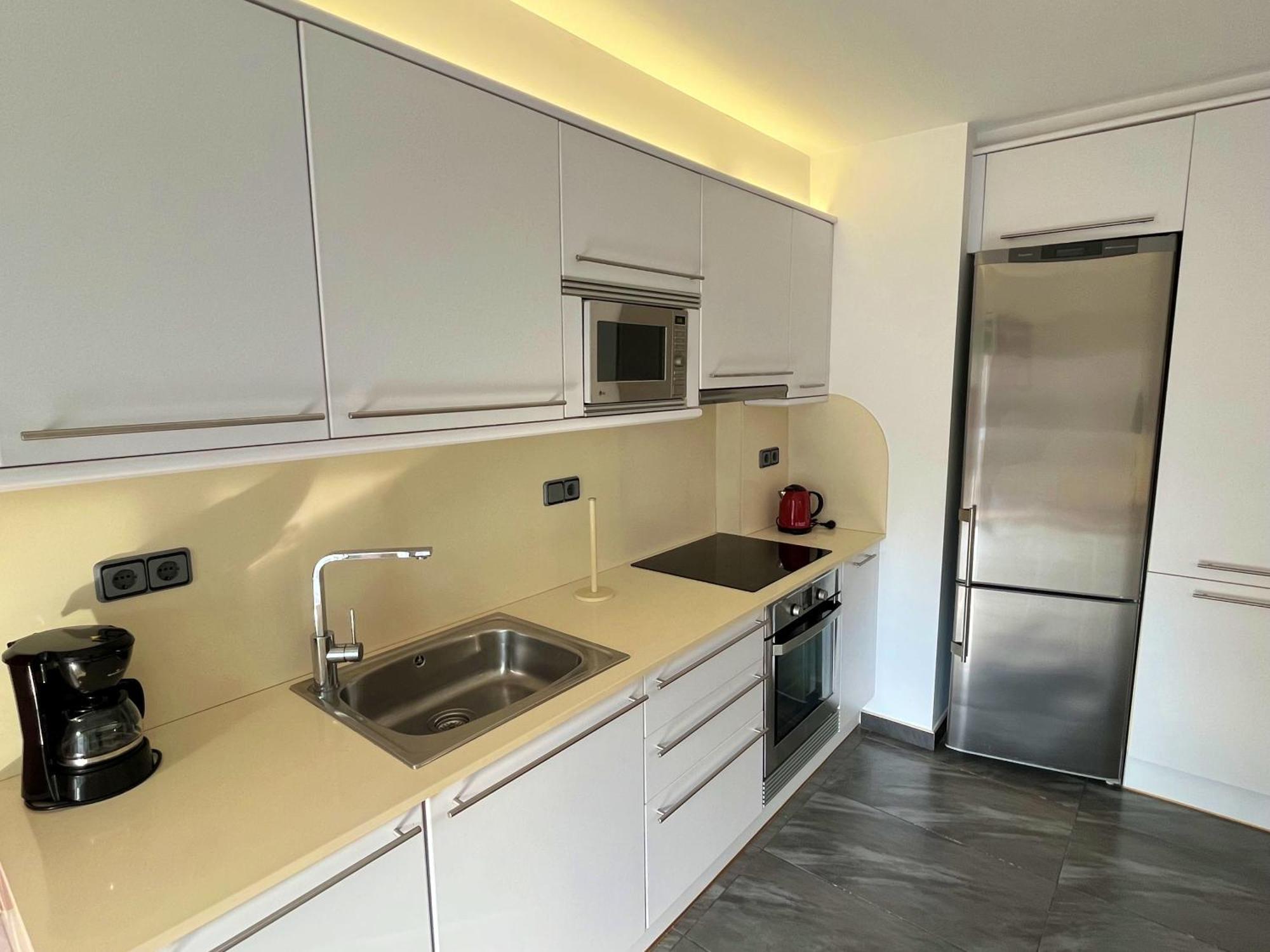 Apartamento Cerca De La Playa بلانيس المظهر الخارجي الصورة
